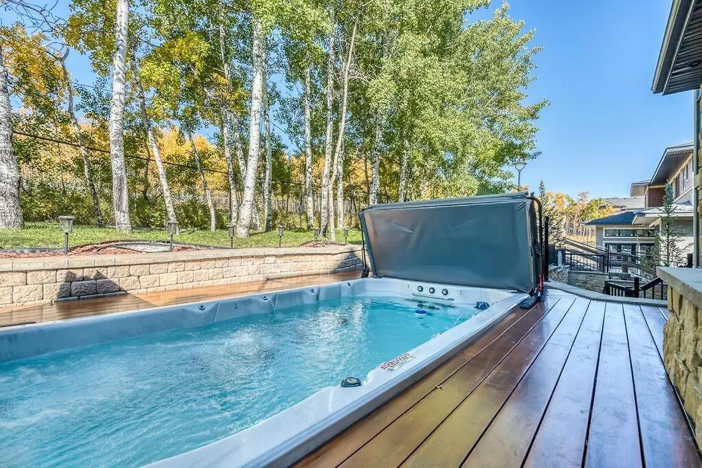 French Chateau W/Swim Spa & Theatre: 11,700 Sqft Calgary 0*,  Canada