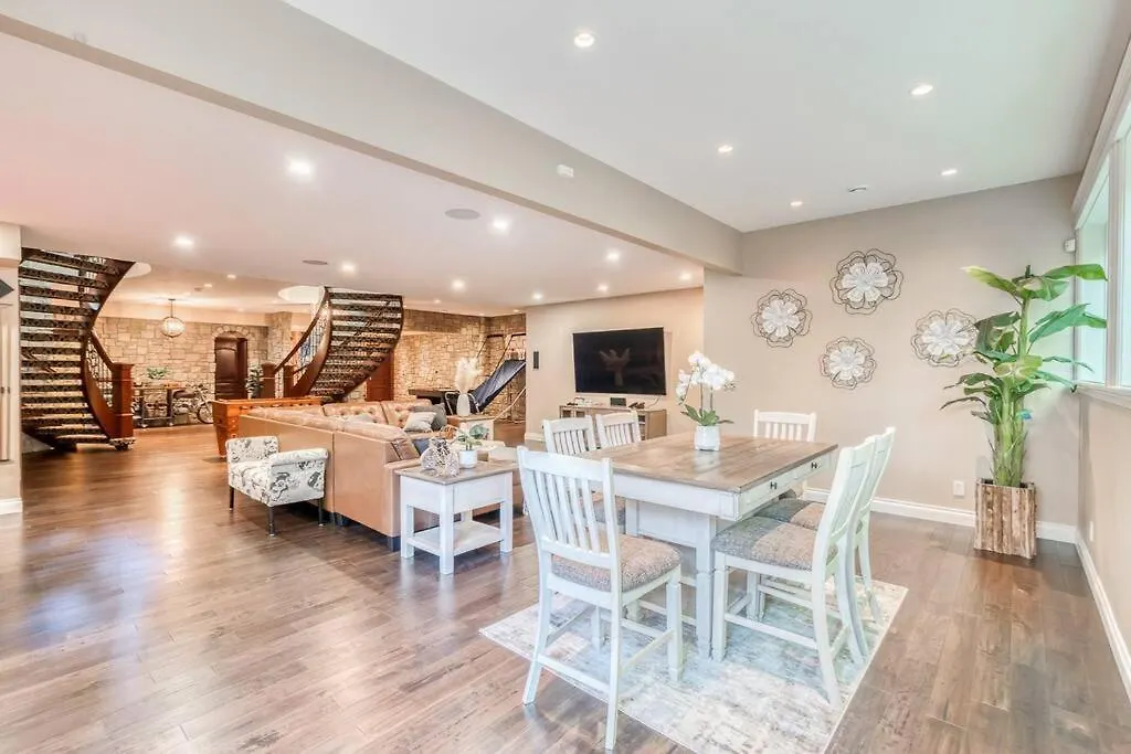 French Chateau W/Swim Spa & Theatre: 11,700 Sqft Calgary 0*,  Canada